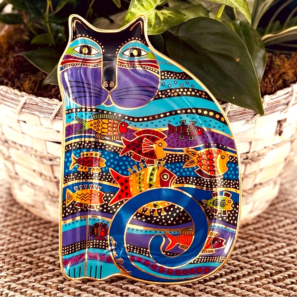 Laurel Burch “Cat Fish” Royal Doulton China Plate, Excellent Condition